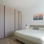 بيت للعطل 3 Bedroom Cozy In إمبيريا