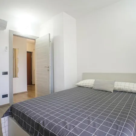 3 Bedroom Cozy In Nyaraló