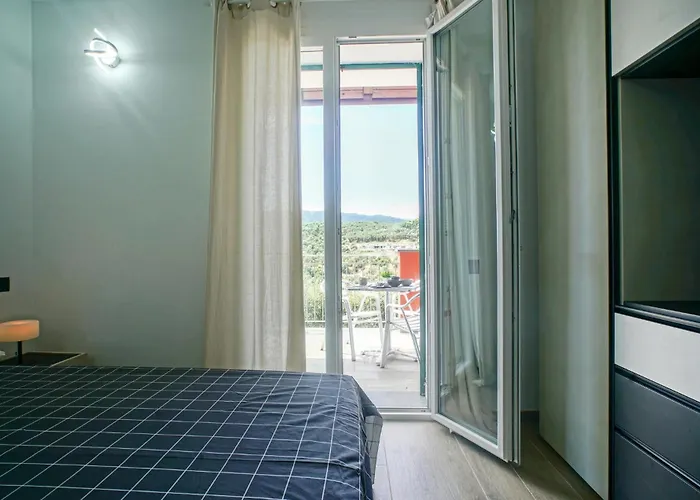 3 Bedroom Cozy In