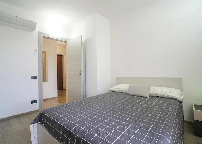 3 Bedroom Cozy In Semesterbostad