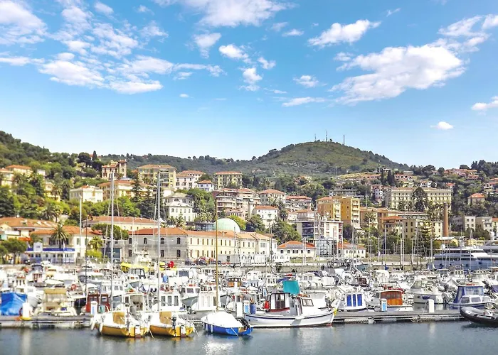 Semesterbostad 3 Bedroom Cozy In